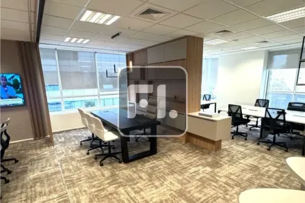 Sala Comercial à venda, 140m² no Cidade Monções, São Paulo