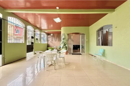 Casa com 3 Quartos à venda, 200m² no Cidade Nova, Ananindeua