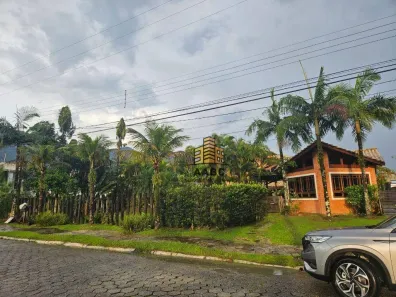 Casa de Condomínio com 5 Quartos à venda, 375m² no Centro, Bertioga