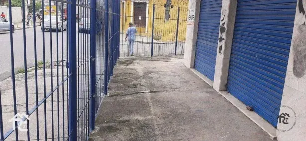 Sobrado com 3 Quartos à venda, 219m² no Venda da Cruz, São Gonçalo