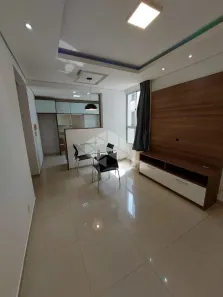 Apartamento com 2 Quartos para alugar, 45m² no Areias, São José