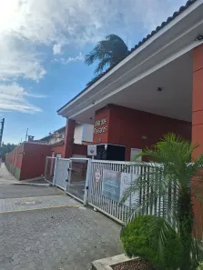 Casa de Condomínio com 3 Quartos à venda, 145m² no Morada de Laranjeiras, Serra