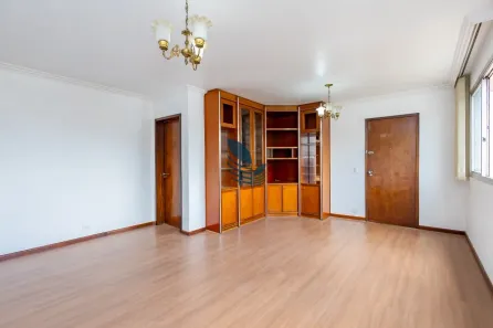 Apartamento com 3 Quartos para alugar, 111m² no Rebouças, Curitiba