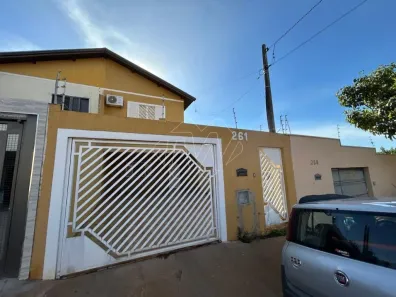 Casa com 3 Quartos à venda, 165m² no Jardim Morumbi, Araraquara
