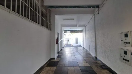 Prédio Comercial para alugar, 546m² no Saraiva, Uberlândia
