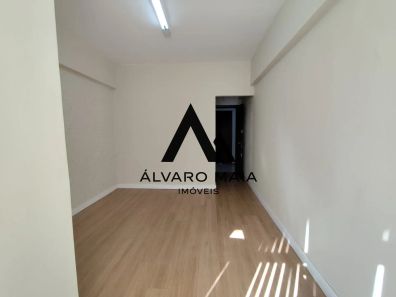Sala Comercial à venda, 30m² no Santa Efigênia, Belo Horizonte