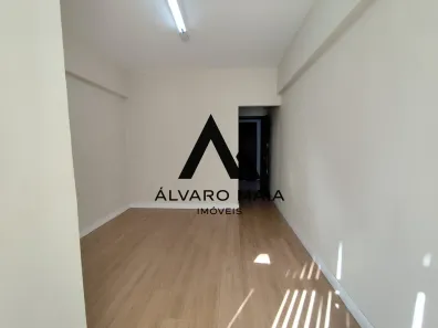 Sala Comercial à venda, 30m² no Santa Efigênia, Belo Horizonte