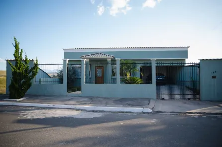 Casa com 3 Quartos à venda, 280m² no Parque Ipiranga II, Resende