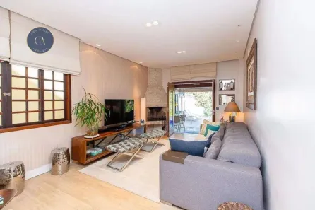 Casa de Condomínio com 3 Quartos à venda, 400m² no Jardim Ana Estela, Carapicuíba