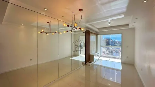 Apartamento com 2 Quartos à venda, 55m² no Caminho Novo, Palhoça