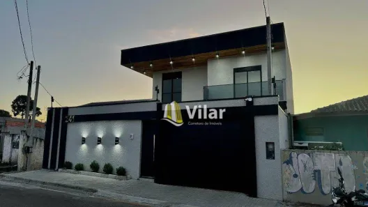 Sobrado com 3 Quartos à venda, 167m² no Vila São Cristóvão, Piraquara