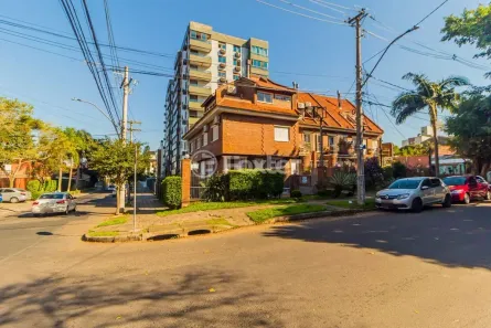 Sobrado com 2 Quartos à venda, 230m² no Tristeza, Porto Alegre