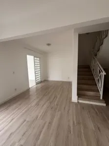 Sobrado com 3 Quartos para alugar, 140m² no Jardim Shangai, Jundiaí