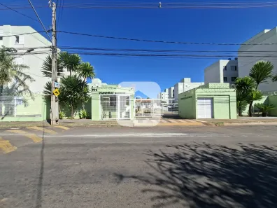 Apartamento com 2 Quartos para alugar, 50m² no Panorama, Uberlândia