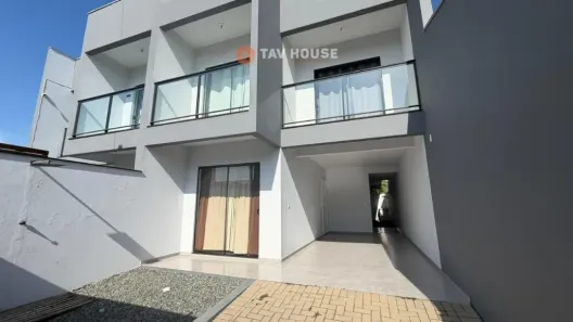 Sobrado com 3 Quartos à venda, 127m² no Centro, Penha