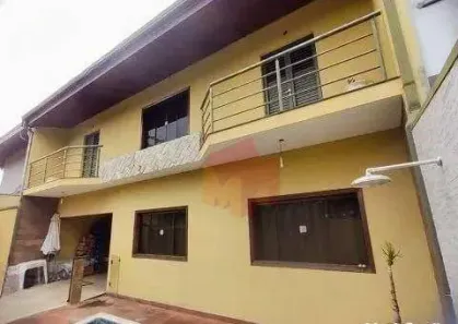 Sobrado com 3 Quartos à venda, 202m² no Parque Residencial Jaguari, Americana