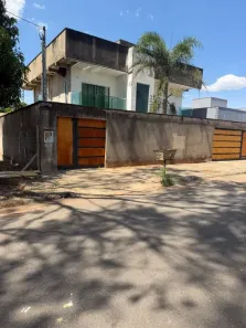 Sobrado com 3 Quartos à venda, 338m² no Cidade Vera Cruz, Aparecida de Goiânia