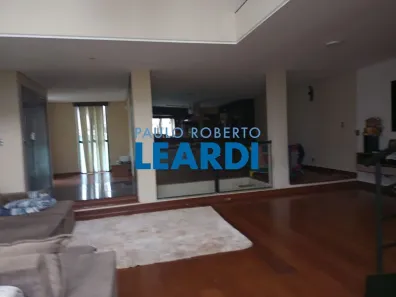 Casa com 3 Quartos à venda, 300m² no Jardim Prudência, São Paulo