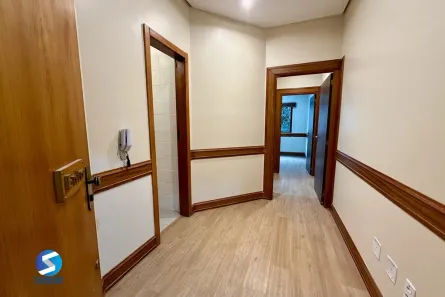 Sala Comercial à venda, 35m² no Rio Branco, Porto Alegre
