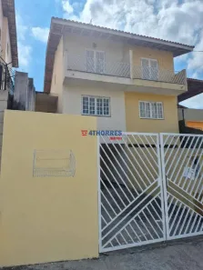 Sobrado com 2 Quartos para alugar, 84m² no Jardim Ouro Preto, Taboão da Serra