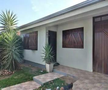 Casa com 2 Quartos à venda, 117m² no Cavalhada, Porto Alegre