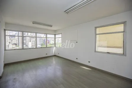 Sala Comercial para alugar, 50m² no Liberdade, São Paulo