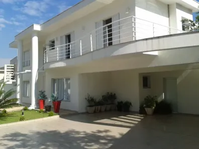 Casa de Condomínio com 4 Quartos para alugar, 400m² no São Paulo II, Cotia