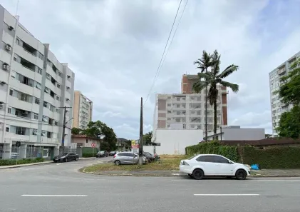 Lote/Terreno à venda, 359m² no América, Joinville