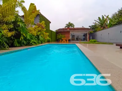 Casa com 3 Quartos à venda, 196m² no Guanabara, Joinville