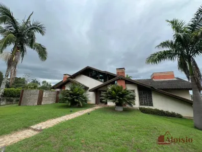 Casa de Condomínio com 3 Quartos para alugar, 350m² no Chácaras Cataguá, Taubaté