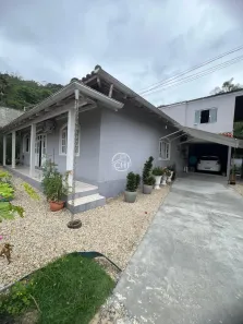 Casa com 3 Quartos à venda, 156m² no Nova Brasília, Brusque