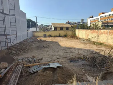 Lote/Terreno à venda, 378m² no Padre Eustáquio, Belo Horizonte