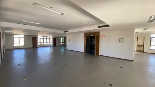 Sala Comercial para alugar, 300m² no Funcionários, Belo Horizonte