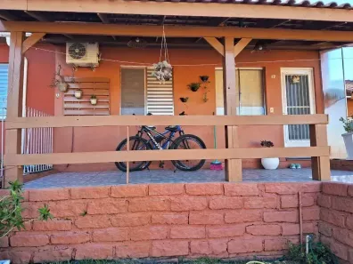 Casa de Condomínio com 2 Quartos à venda, 52m² no Tarumã, Viamão