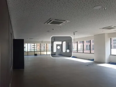 Sala Comercial para alugar, 375m² no Vila Olímpia, São Paulo