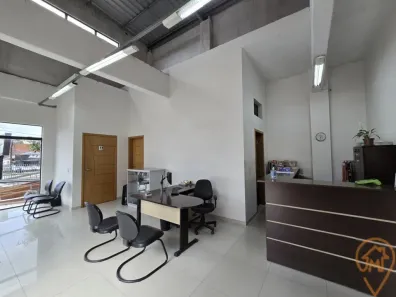 Galpão/Depósito/Armazém à venda, 563m² no Alto Boqueirão, Curitiba