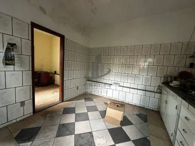 Imóvel Comercial com 2 Quartos à venda, 134m² no Conforto, Volta Redonda