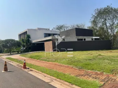 Lote/Terreno à venda, 380m² no Vivendas do Arvoredo, Londrina