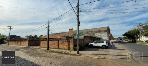 Galpão/Depósito/Armazém à venda, 323m² no Humaitá, Porto Alegre