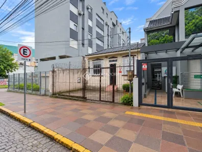 Casa com 5 Quartos à venda, 200m² no Azenha, Porto Alegre