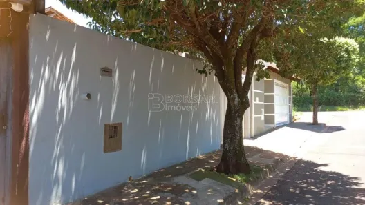 Casa com 2 Quartos para venda ou aluguel, 57m² no Jardim Dumont, Araraquara