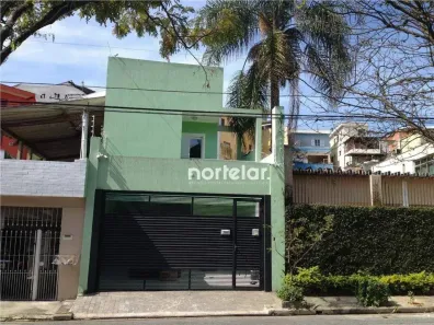 Sobrado com 3 Quartos à venda, 143m² no Parque Maria Domitila, São Paulo