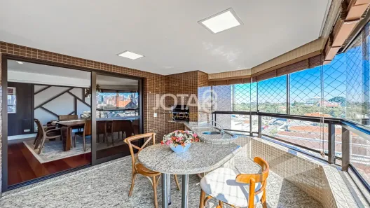 Apartamento com 4 Quartos à venda, 206m² no Bigorrilho, Curitiba