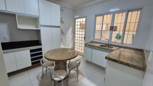 Casa com 3 Quartos à venda, 230m² no César de Almeida, Marília