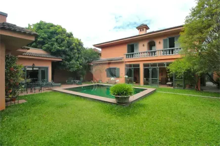 Casa com 4 Quartos para venda ou aluguel, 650m² no Jardim Leonor, São Paulo