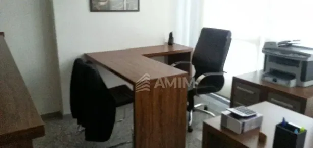 Sala Comercial à venda, 32m² no Centro, Niterói