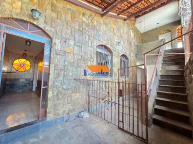 Casa com 3 Quartos à venda, 517m² no Carlos Prates, Belo Horizonte