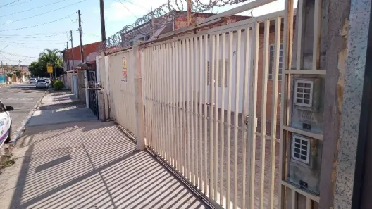 Casa com 2 Quartos para alugar, 102m² no Jardim Amanda I, Hortolândia