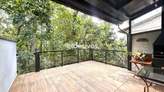 Sobrado com 3 Quartos à venda, 118m² no Costa e Silva, Joinville