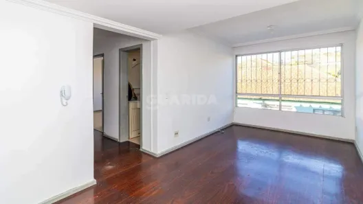 Apartamento com 2 Quartos para alugar, 65m² no Teresópolis, Porto Alegre